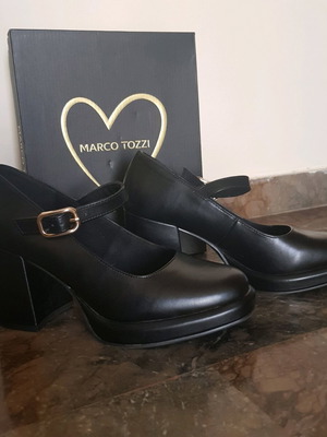 Marco Tozzi pumps new, size 40, black with strap