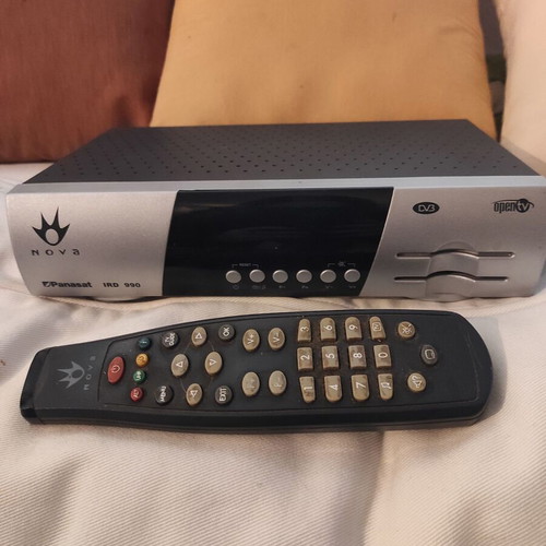 Nova Panasat IRD 990 decoder used with remote control