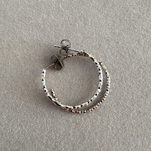 Hammered hoop earrings like new, silver, 2.5 cm
