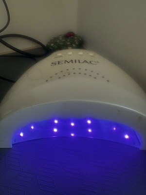 Semilac λάμπα πολυμερισμού UV LED 24W/48 σαν καινούργιο με αξεσουάρ