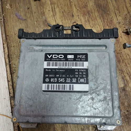 Mercedes CLK200 W208 ECU computer used 1998