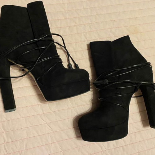 Sante black ankle boots like new, size 38