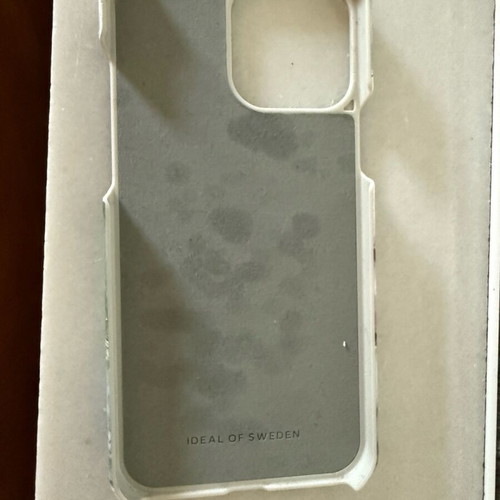 IDEAL OF SWEDEN 13/14/15 PRO MAX PHONE CASE