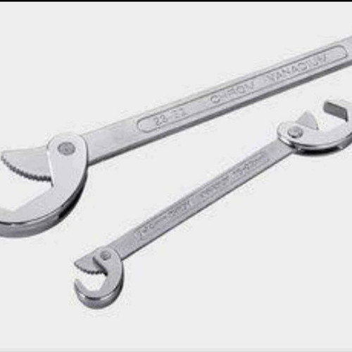Hook wrenches set 2pcs new 9-32mm