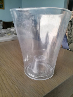 Plastic orchid pot like new
