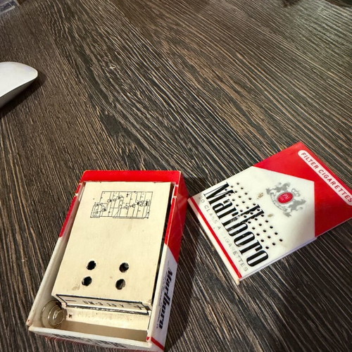Marlboro radio old used in very good condition