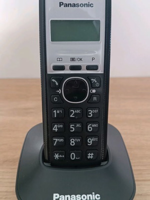Panasonic KX-TG1611GR ασύρματο τηλέφωνο σαν καινούργιο, μαύρο