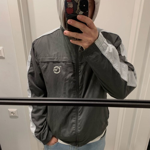 Jacket used, size Medium, gray