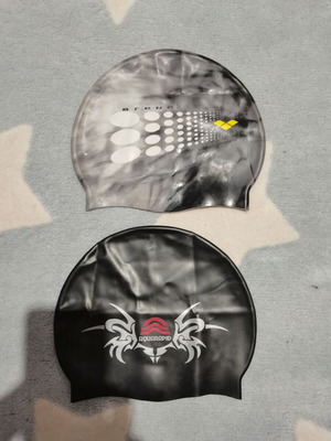 Swimming caps used, set of 2 pieces
