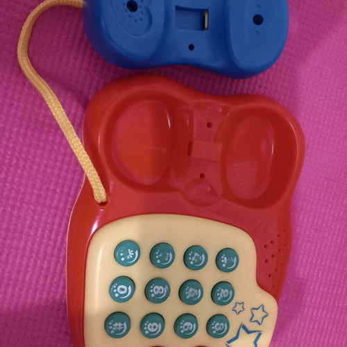 Children's toy phone used with sounds