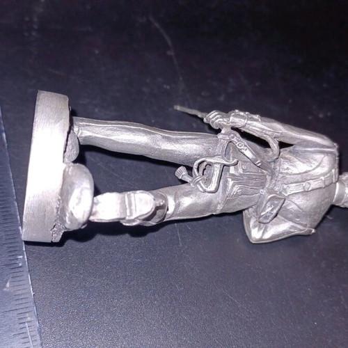 Figure of Greek Artillery School Officer 1900 like new, pewter