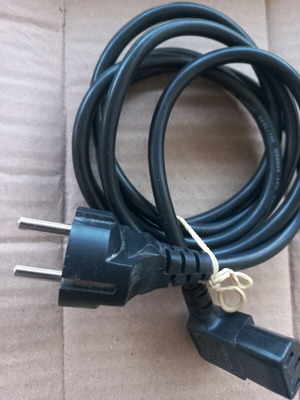 Power cable type C13 used for laptop