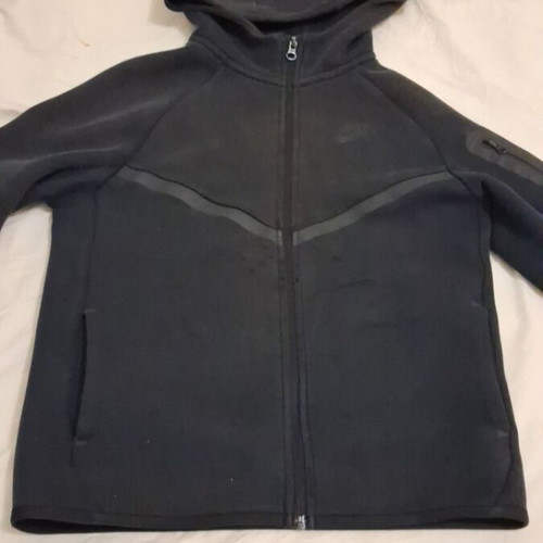 Nike Tech Fleece ζακέτα μεταχειρισμένη, μέτρια κατάσταση, μέγεθος M