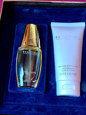 Estee Lauder Beautiful gift set used, Eau de Parfum 30 ml with body lotion