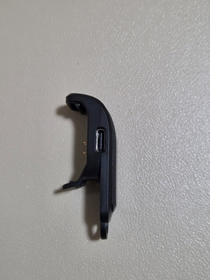 Garmin charging clip adapter for hunting dog collars with satellite tracking