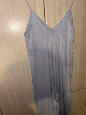 One-piece jumpsuit used with buttons, size M