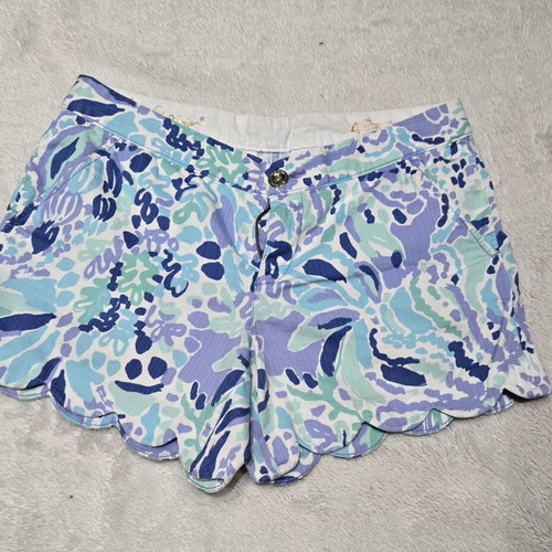 Women's shorts size M like new