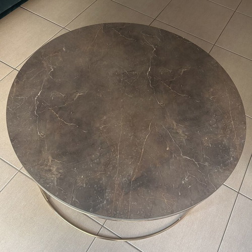 Istikbal coffee table, diameter 83cm, minor top defect