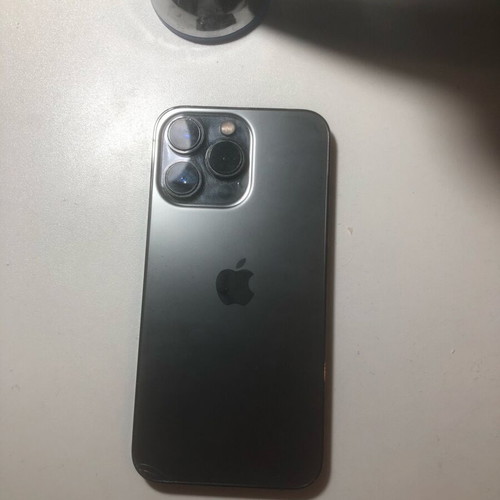 iPhone 13 Pro like new, 128GB, black with slight back crack