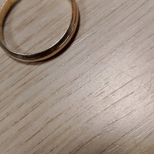 Gold ring 585 14 carat like new, 3.2 grams, 22 mm diameter