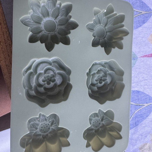 Silicone mold used for making wax flowers, large and soft