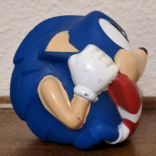 Vintage Sonic the Hedgehog game ball SEGA 1993 used