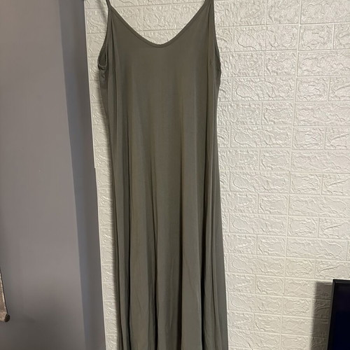 Long khaki dress viscose like new, sizes S to L