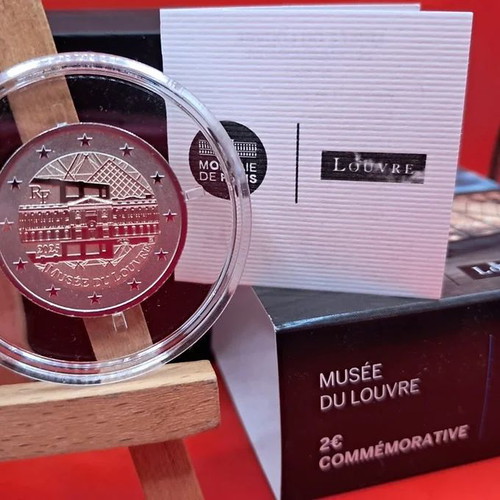 France 2025 2 Euro Commemorative Coin Louvre Museum Reverse Proof