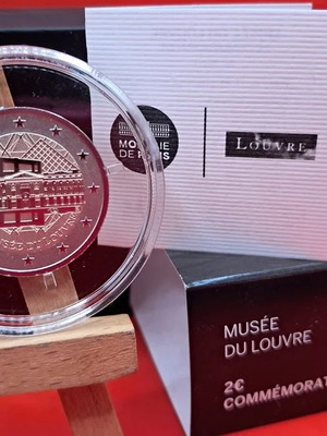 France 2025 2 Euro Commemorative Coin Louvre Museum Reverse Proof