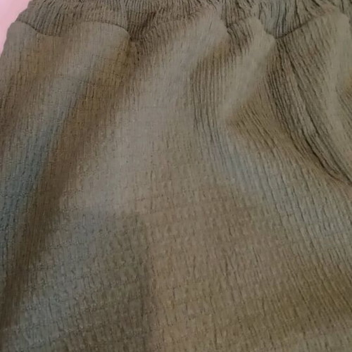 Women's set olive with pants and blouse like new