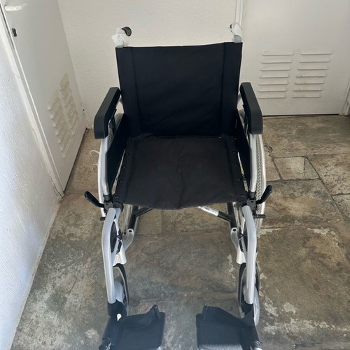 Aluminum Folding Wheelchair new, lightweight up to 125kg