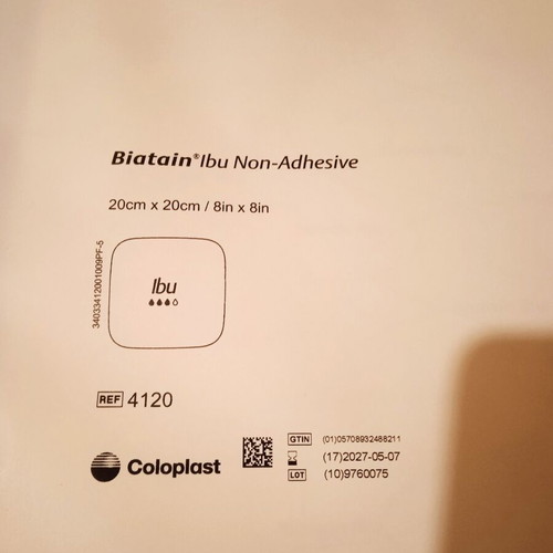 Coloplast Biatain Super adhesive dressing 20x20cm, pack of 5