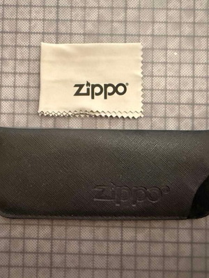 Θήκη γυαλιών πρεσβυωπίας Zippo και μαντηλάκι καθαρισμού, καινούργια, μαύρη