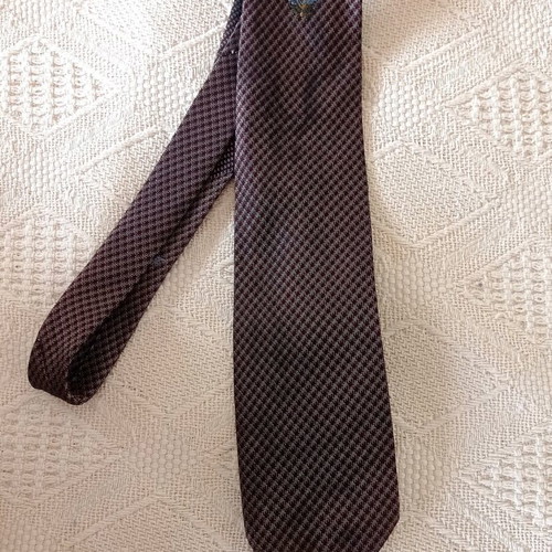 Classic Pierre Cardin tie used, gray and grenat colors