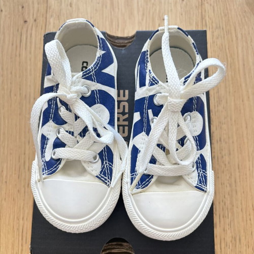Converse sneakers new, size 23, white and blue