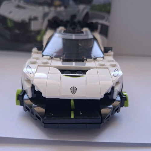 Lego Koenigsegg Jesko like new with instructions and figure
