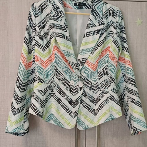 Cutie London Women's Medium Blazer - White with Multicolored Geometric Print