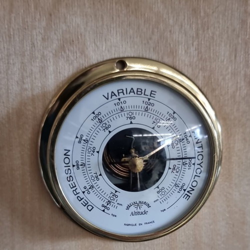 Altitude-Special Marine France Barometer brass, like new
