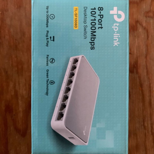 TP Link L-SF 1008D hub 8 port 10/100 Mbps new