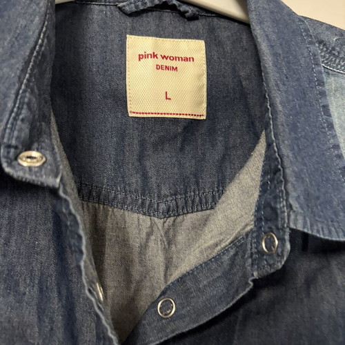 Pink Woman denim shirt size L like new, blue with pockets