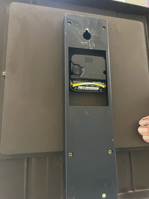 Wall clock like new with battery
