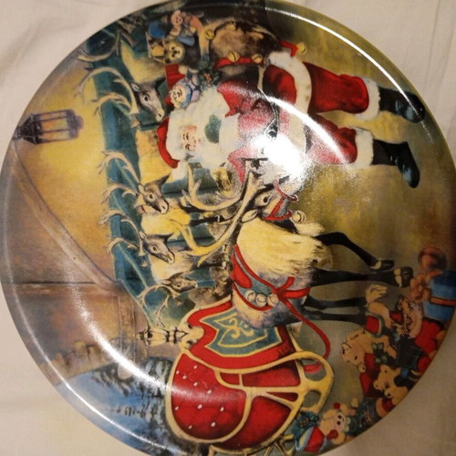 Christmas porcelain platters Weiden Bawaria new with Santa Claus