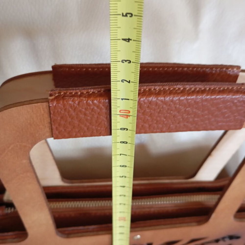 Dolce bag new with wooden front, brown