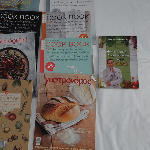 Cooking magazines new, pack of 12 plus 1 diet ORAC gift