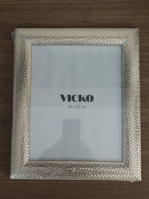 Photo frame forged wood 20x25 cm new sealed