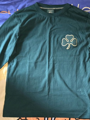 Long-sleeve shirt of Panathinaikos