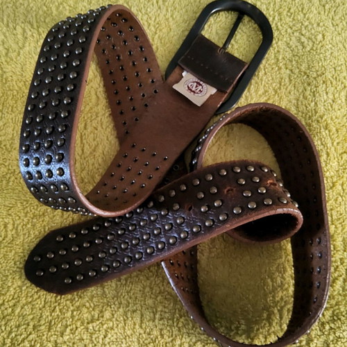 Marlboro Classics women's belt used, size M, brown leather with metal studs