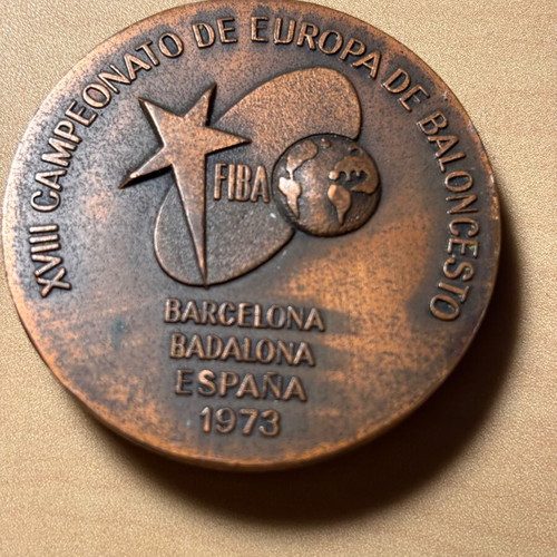 Medal 1973 FIBA Basketball Championships like new