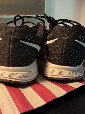 Nike athletic shoes used, size 40.5