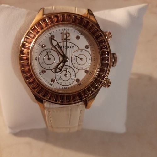 Vogue watch waterproof with chronograph, like new, beige leather strap
